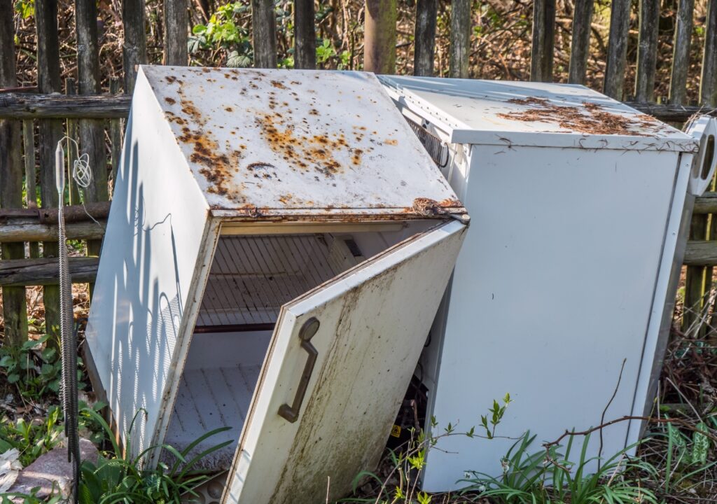 Refrigerator removal service in Cincinnati