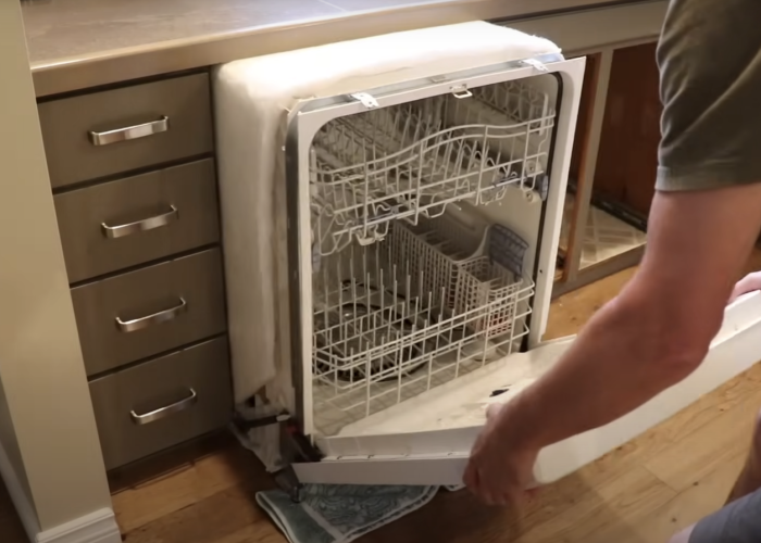 Professional Dishwasher Removal in Cincinnati, OH